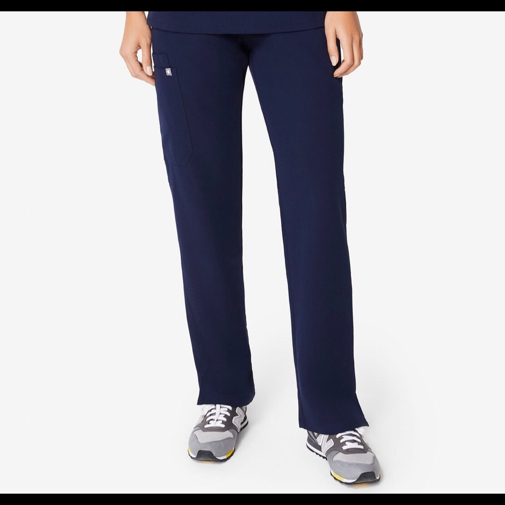 Figs Kade Cargo Scrub Pants
